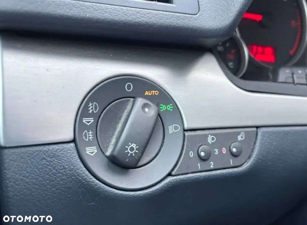 Audi A4 Limousine 2.0 TDI - 7