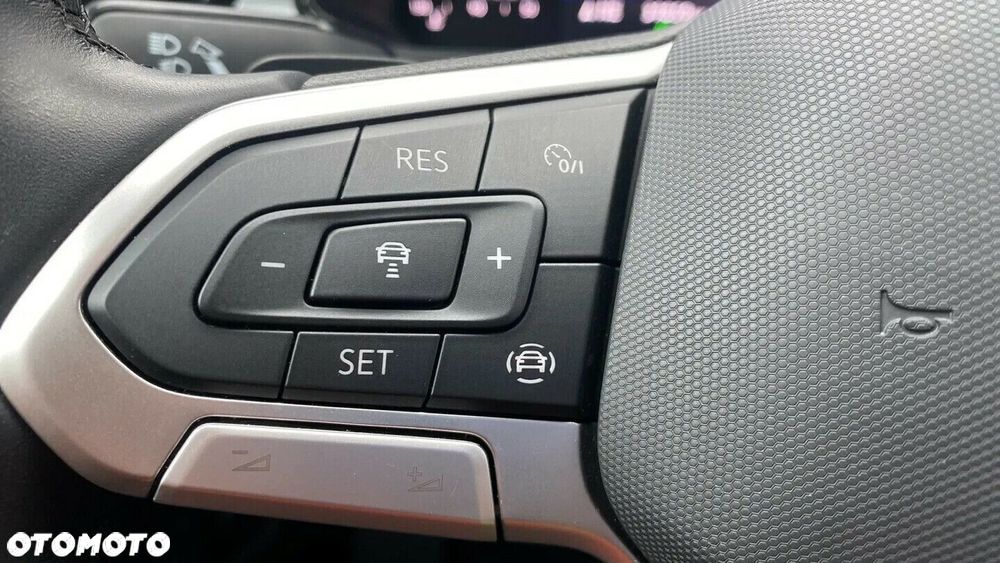 Volkswagen T-Roc 1.5 TSI Life DSG - 16