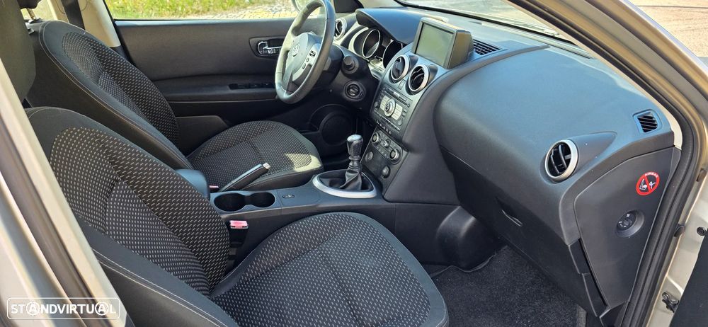 Nissan Qashqai 1.5 dCi Tekna FPD - 11