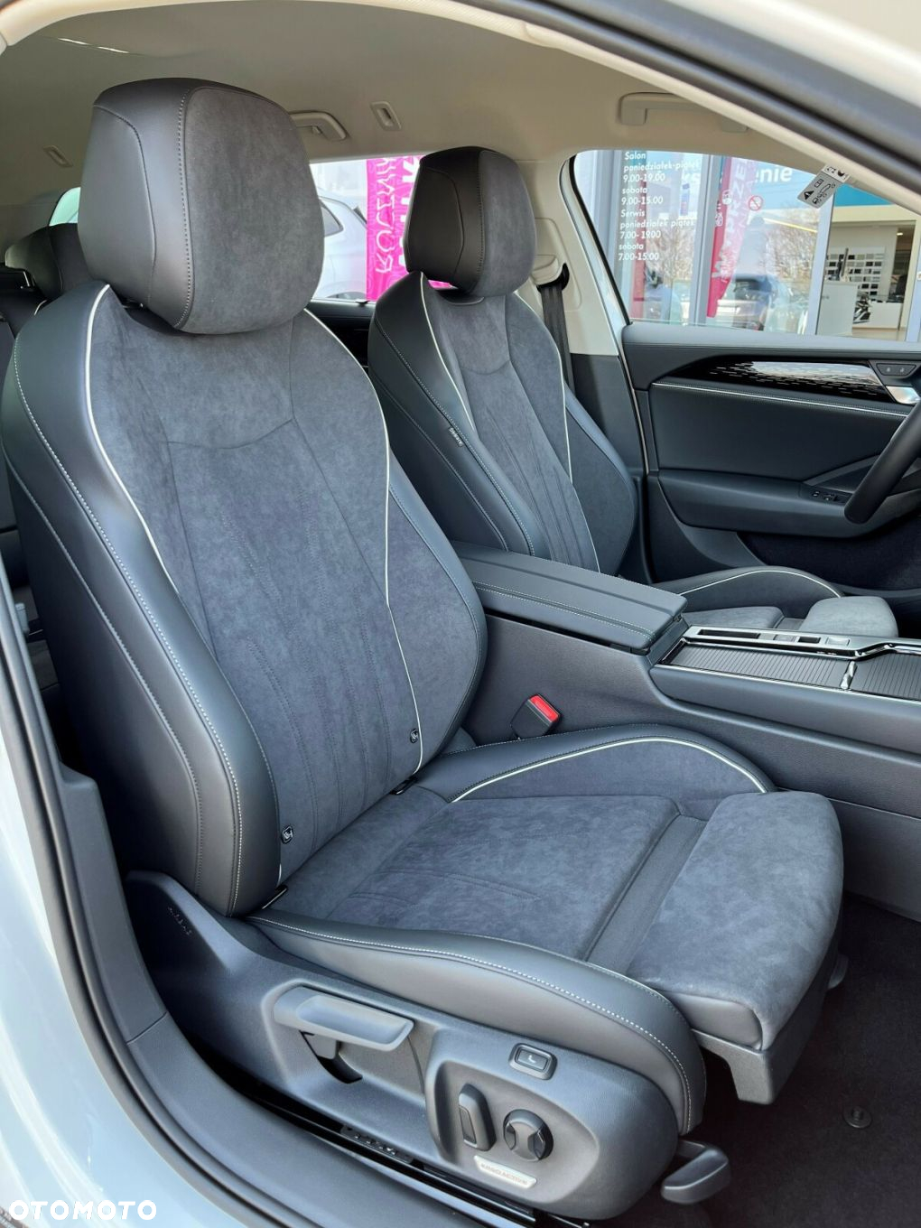Volkswagen Passat 2.0 TDI SCR Elegance DSG - 10