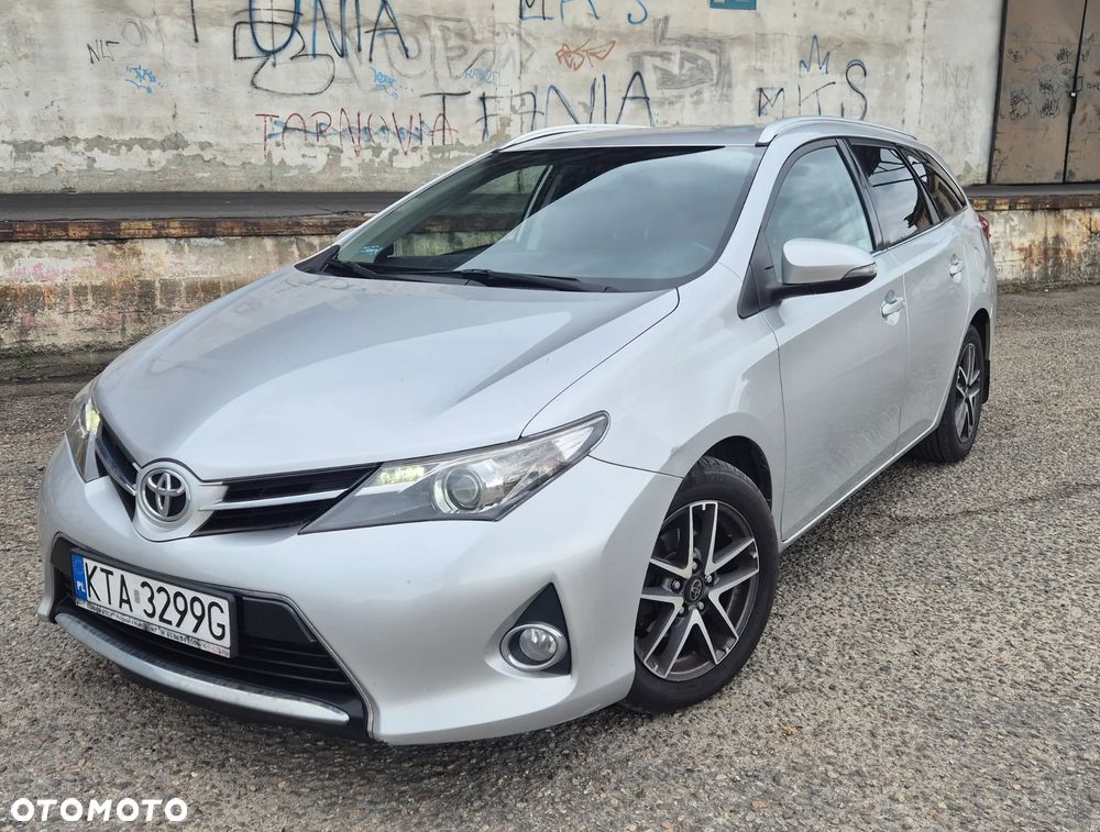 Toyota Auris 1.4 D-4D Life - 1