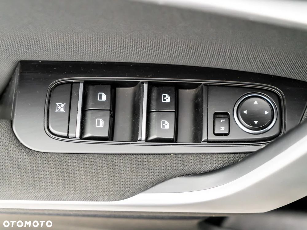 Kia Ceed 1.5 T-GDI M - 14