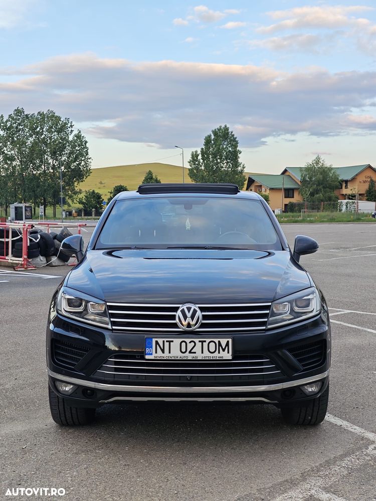 Volkswagen Touareg - 11