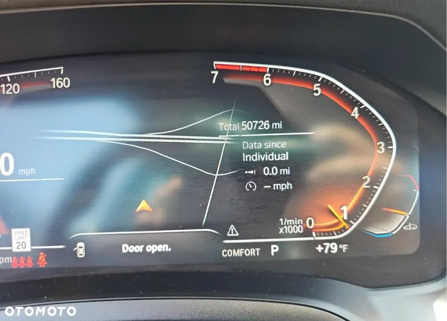 BMW Seria 3 330i xDrive M Sport - 9