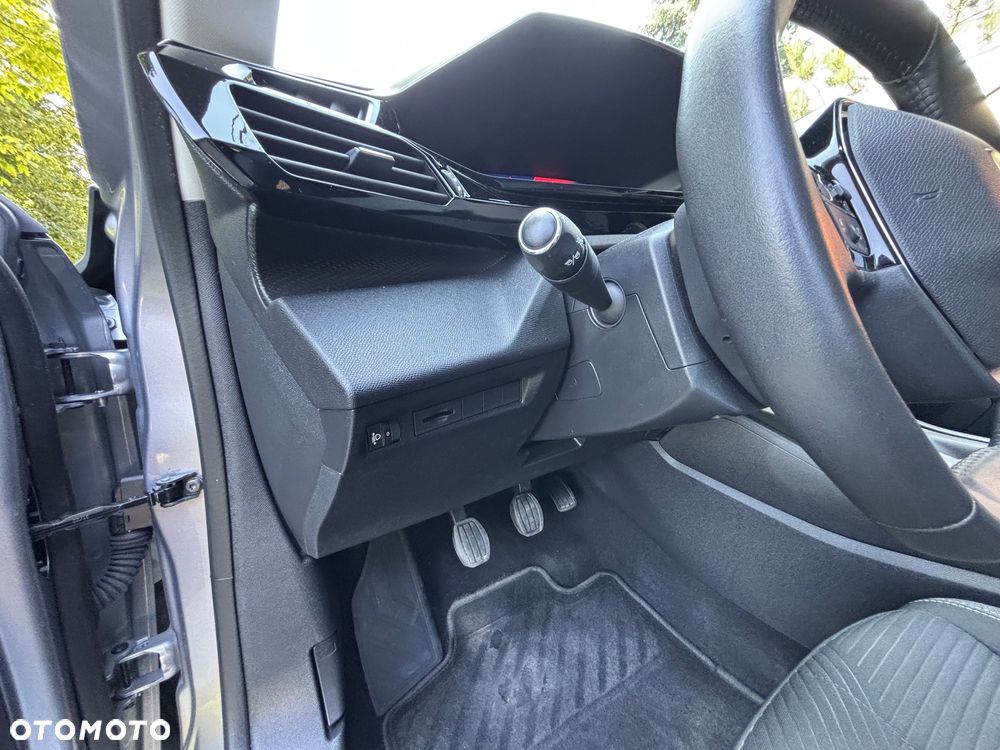Peugeot 308 PureTech 130 Allure - 11