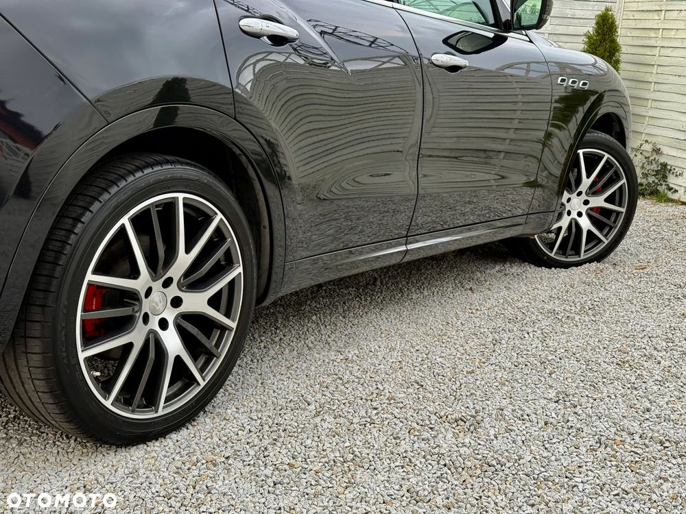 Maserati Levante Granlusso - 33
