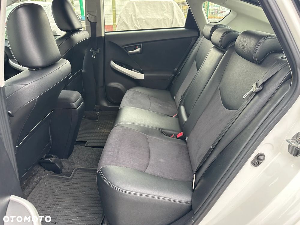 Toyota Prius - 21