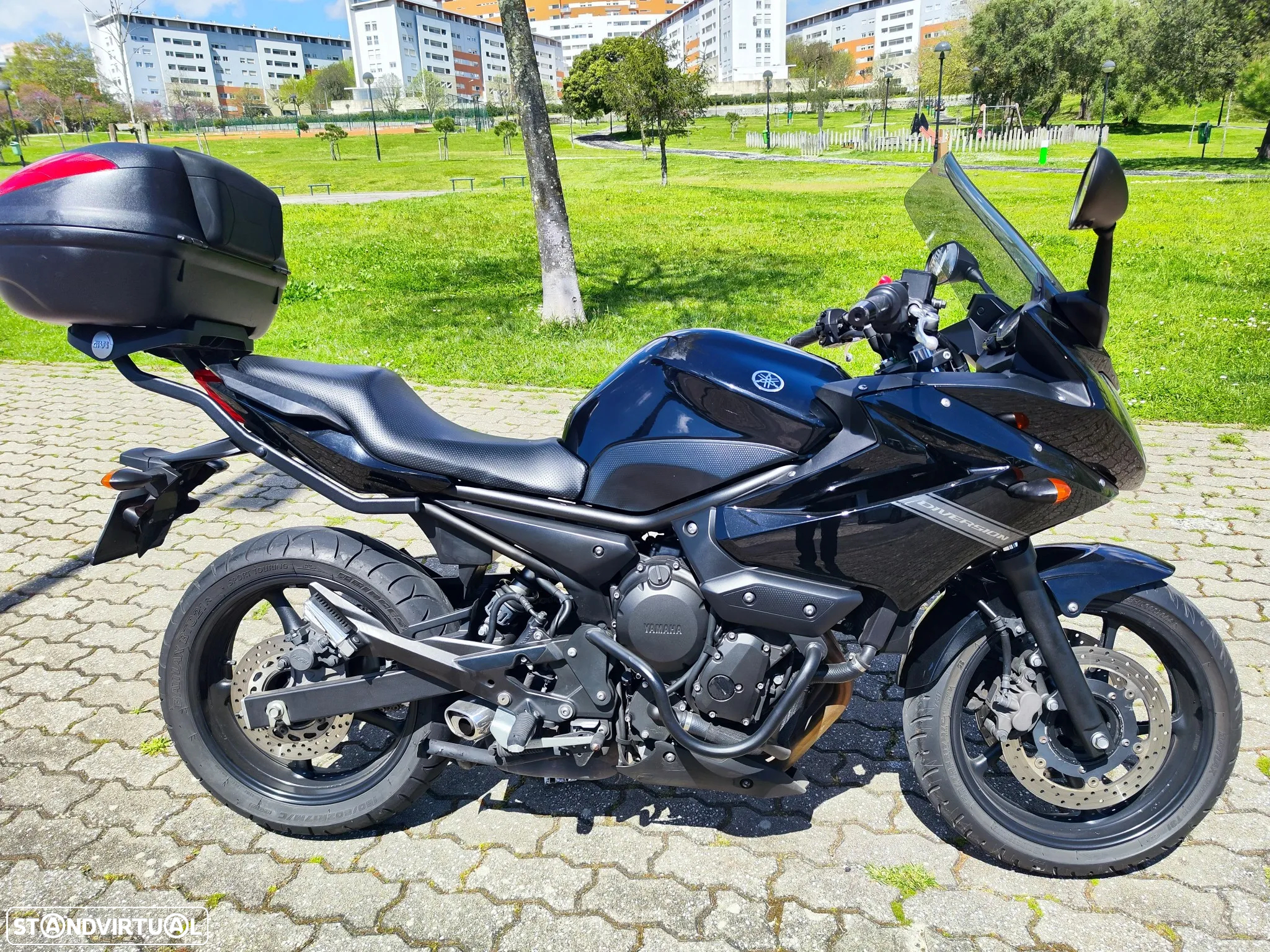 Yamaha XJ 6 Diversion - 11