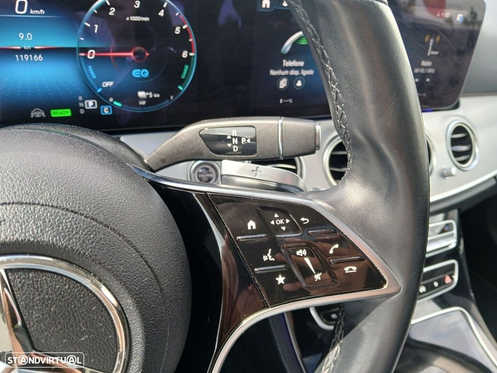 Mercedes-Benz E 300 de 4Matic 9G-TRONIC Avantgarde - 32