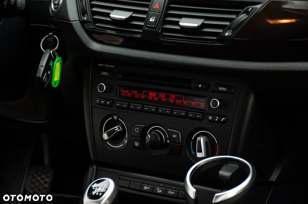 BMW X1 xDrive18d xLine - 7