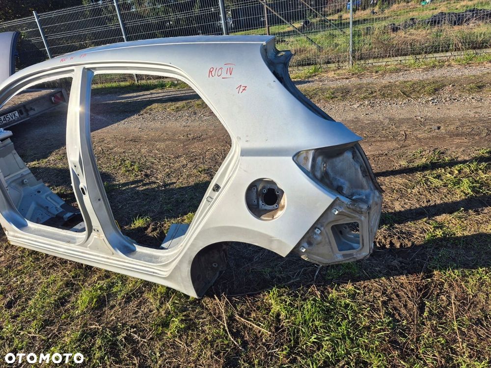 kia rio iv ćwiartka błotnik lewy tył tylna lewa 2017-