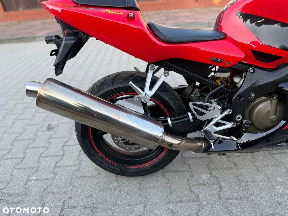 Honda CBR - 9