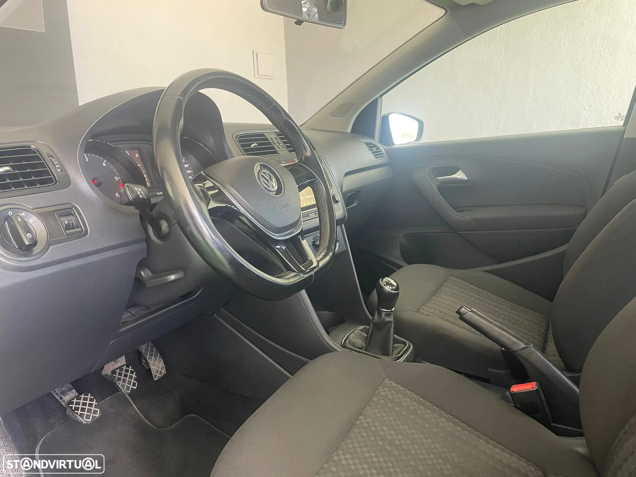 VW Polo 1.4 TDi Confortline - 11