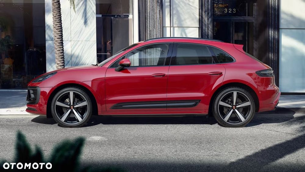 Porsche Macan Standard - 2