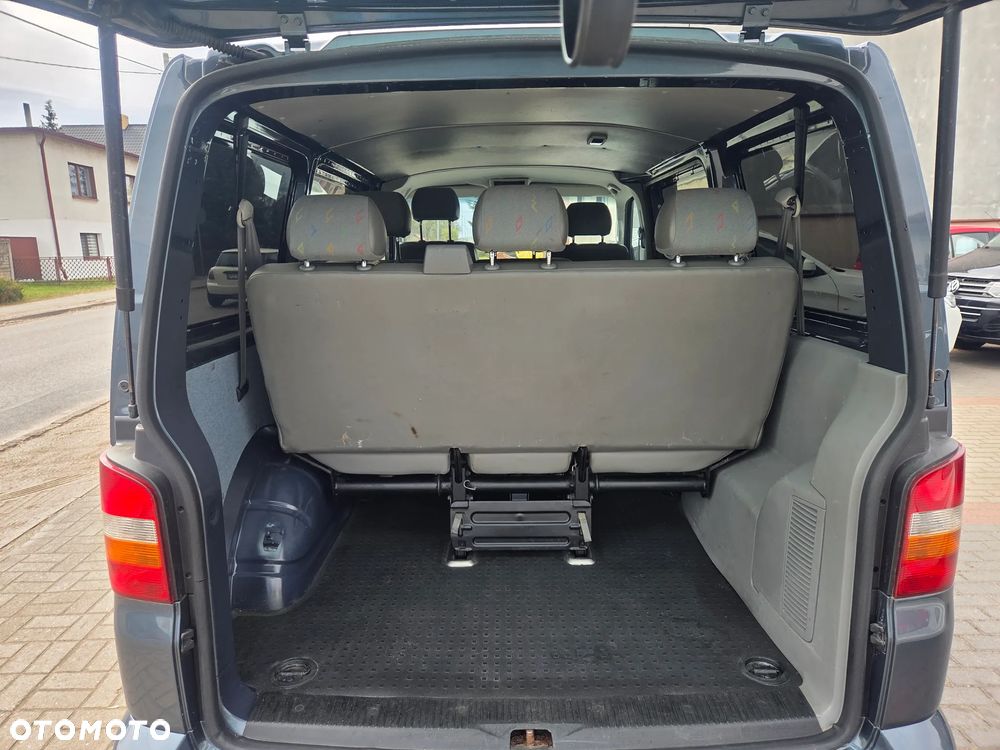 Volkswagen Transporter - 11