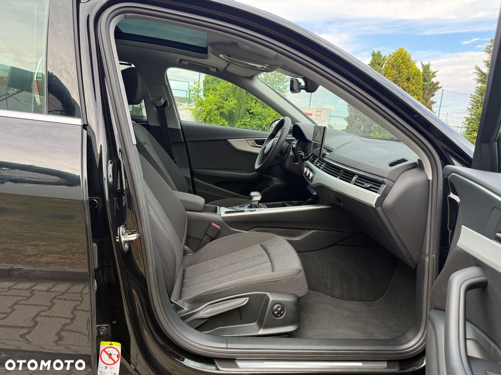 Audi A4 Avant 35 TFSI S tronic design - 26