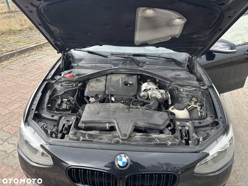 BMW Seria 1 114i Sport Line - 5