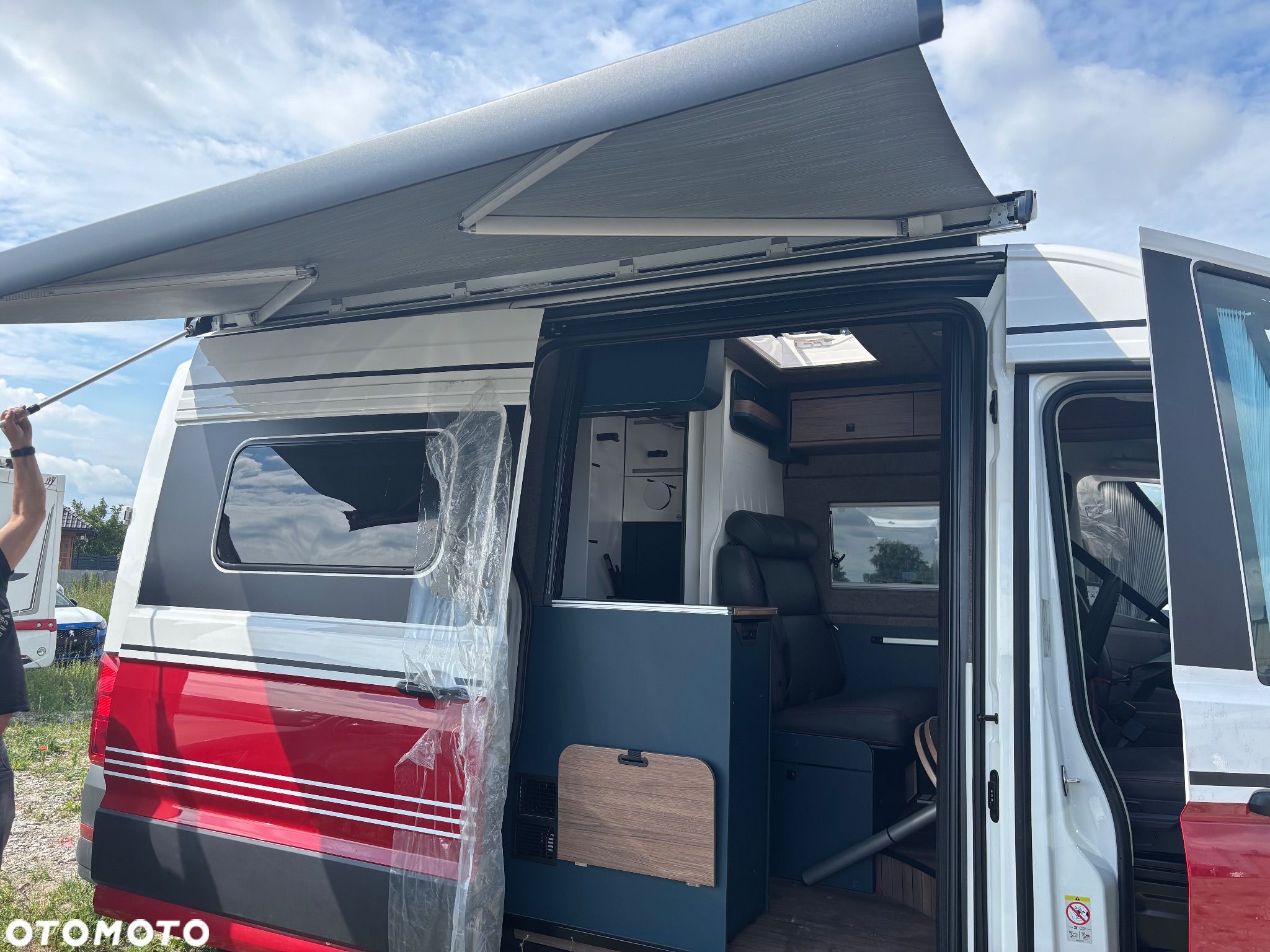 Volkswagen Crafter - 1