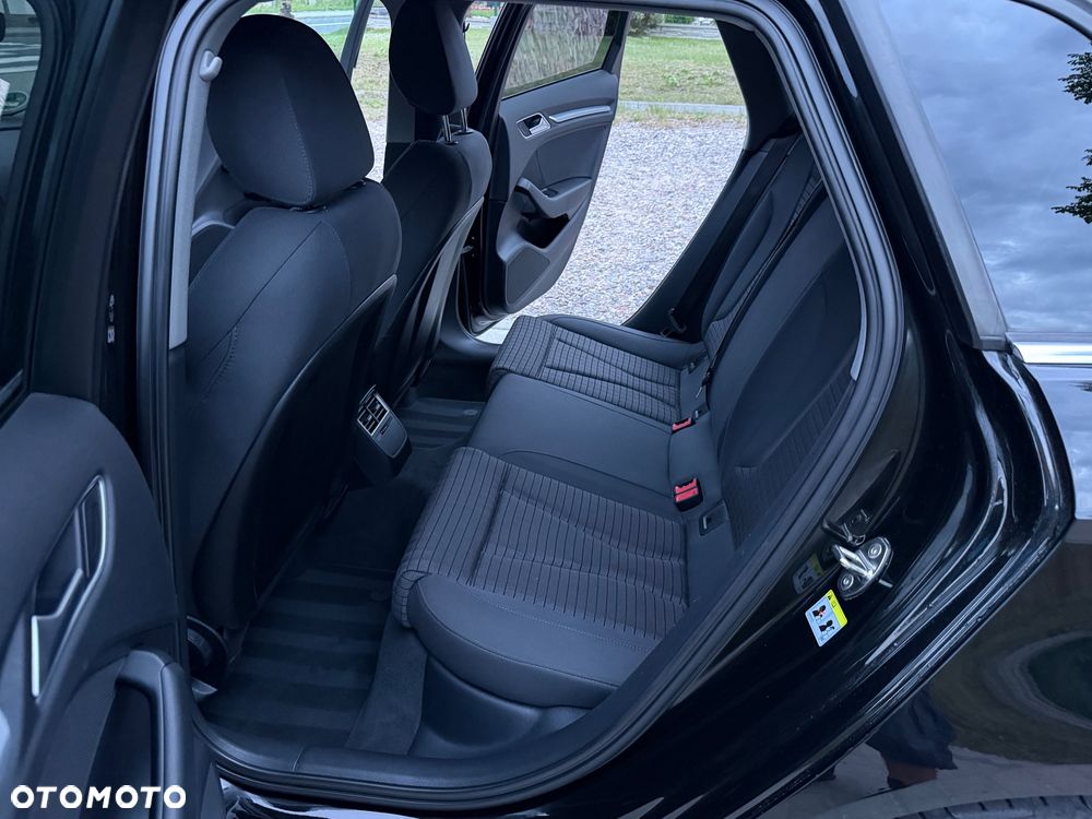 Audi A3 Sportback 1.4 TFSI CoD Sport - 17