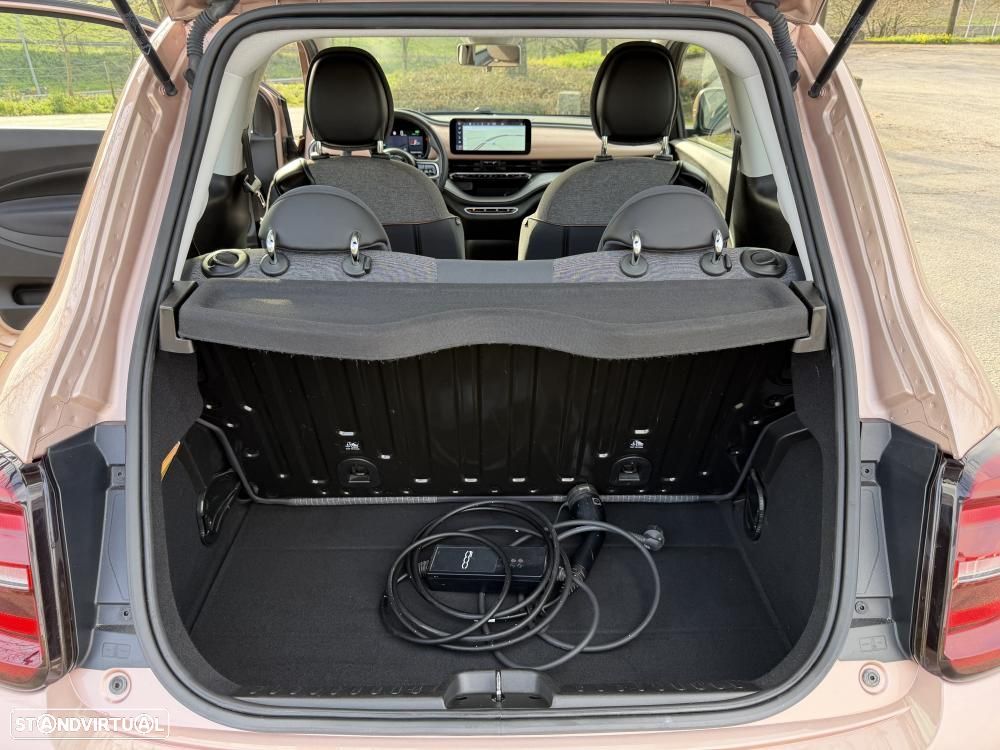Fiat 500e 42kWh ICON - 11