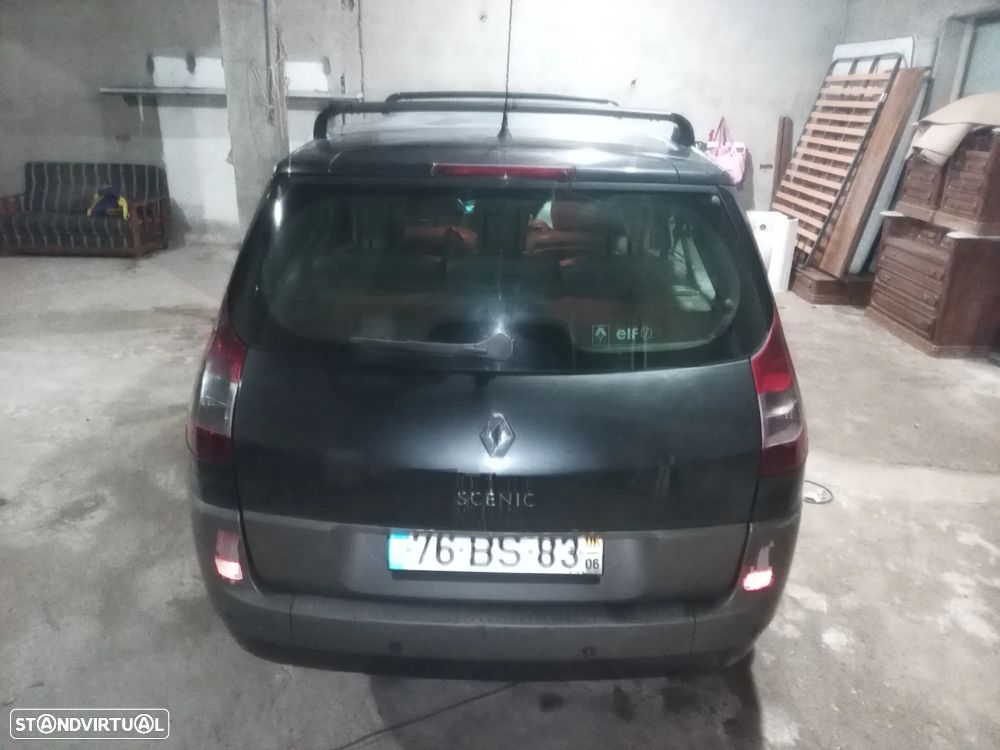 Renault Grand Scénic 1.5 dCi Luxe 7L. - 4