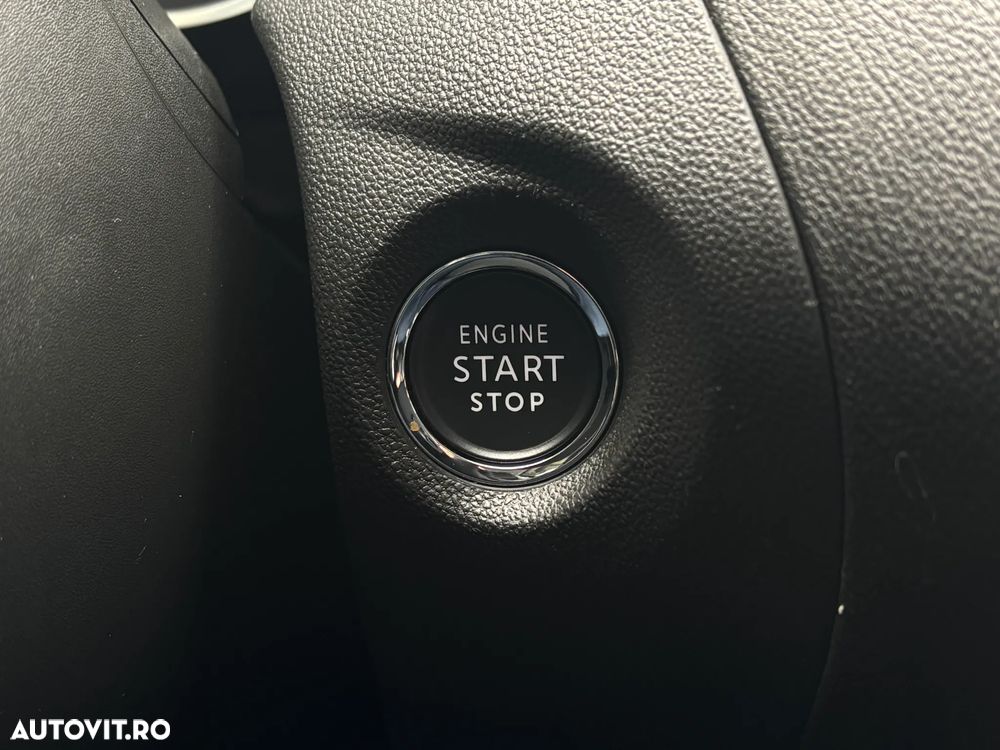 Opel Grandland X Plug-in-Hybrid 1.6 DI Start/Stop Aut Business INNOVATION - 28