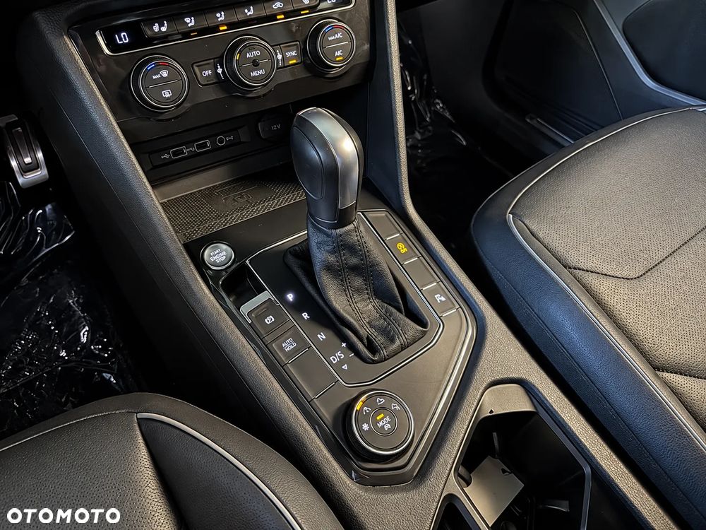 Volkswagen Tiguan 2,0 TSI OPF 4Motion DSG R-Line - 13
