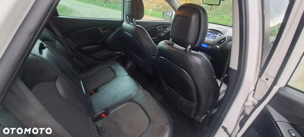 Hyundai ix35 1.7 CRDi Premium 2WD - 12