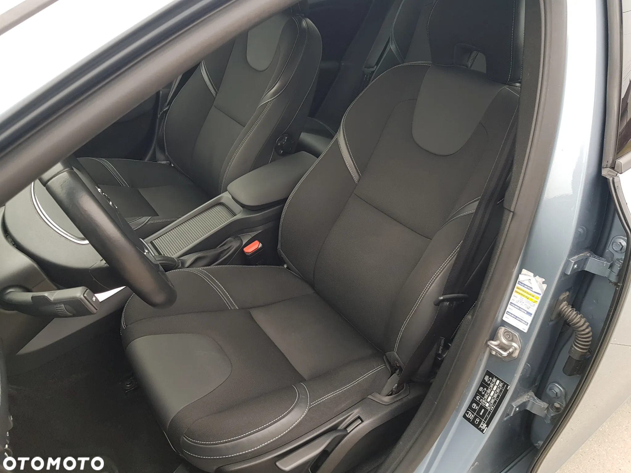 Volvo V40 D2 Drive-E Dynamic Edition - 11