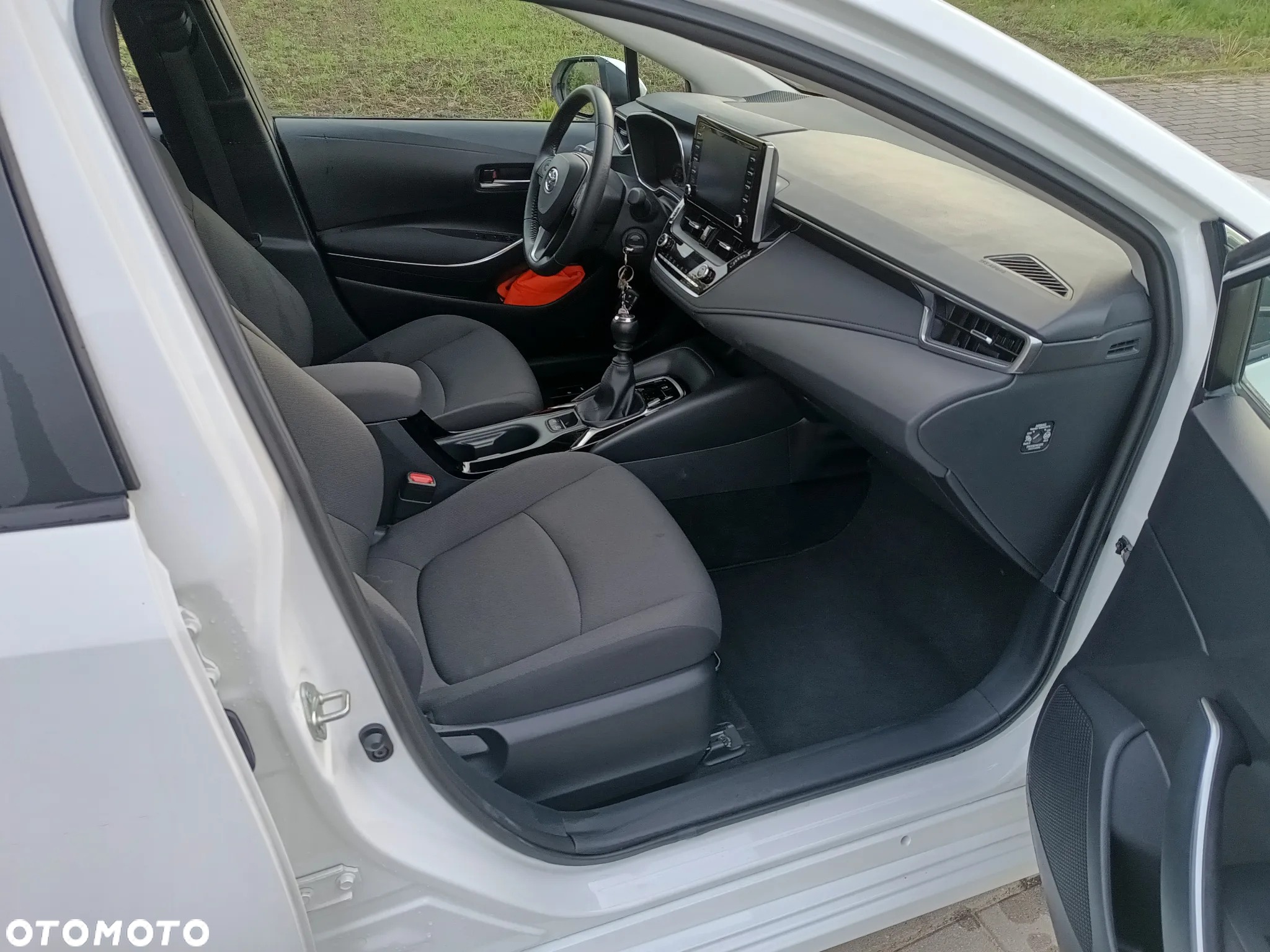 Toyota Corolla 1.5 Comfort - 14
