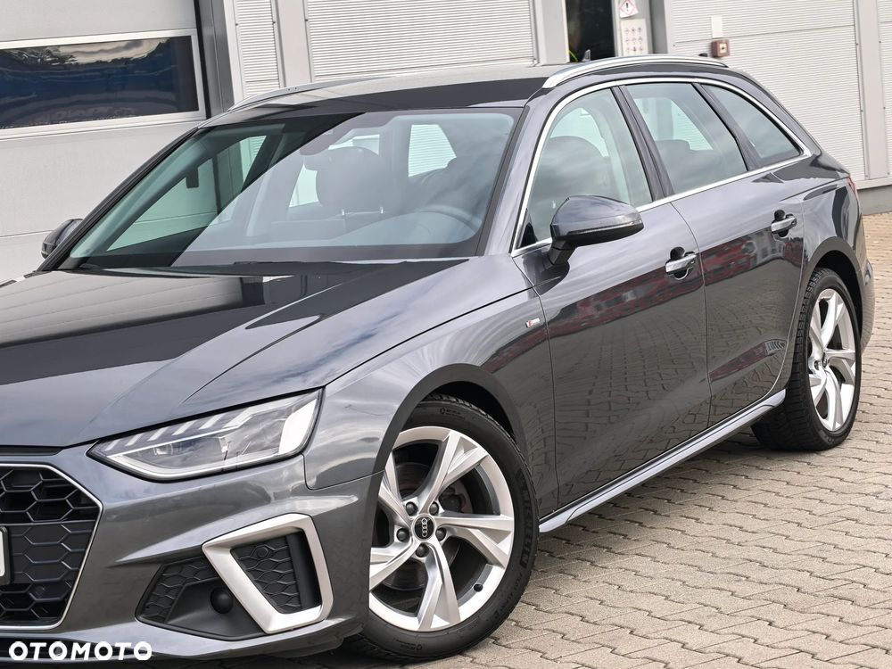 Audi A4 Avant 30 TDI S tronic S line - 34