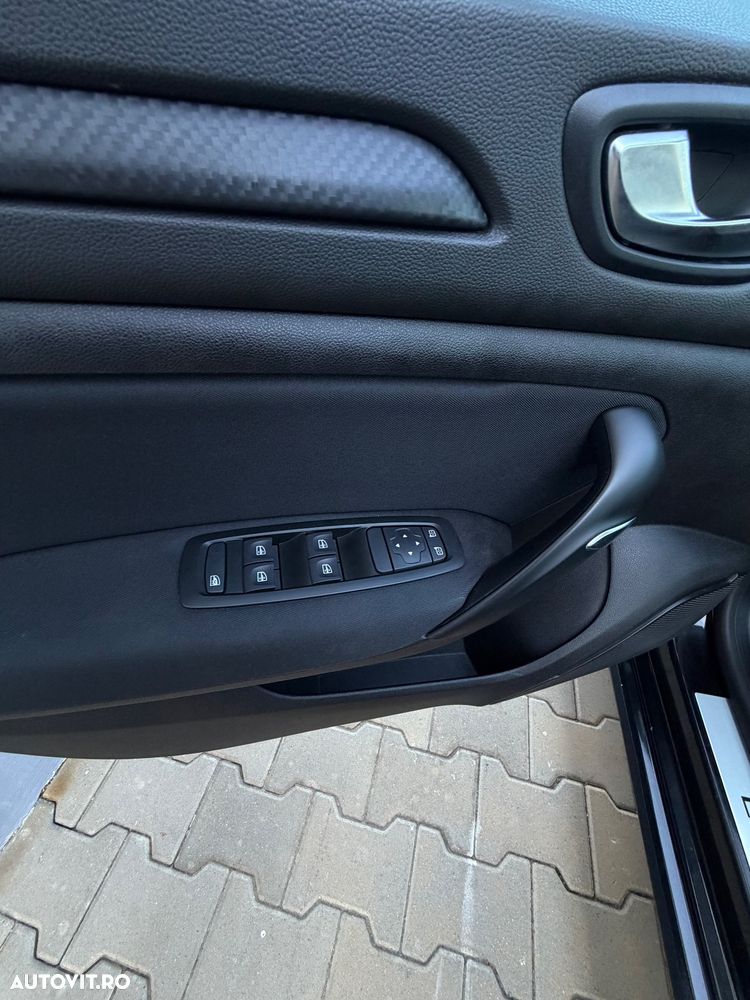 Renault Megane TCe GPF Limited - 10