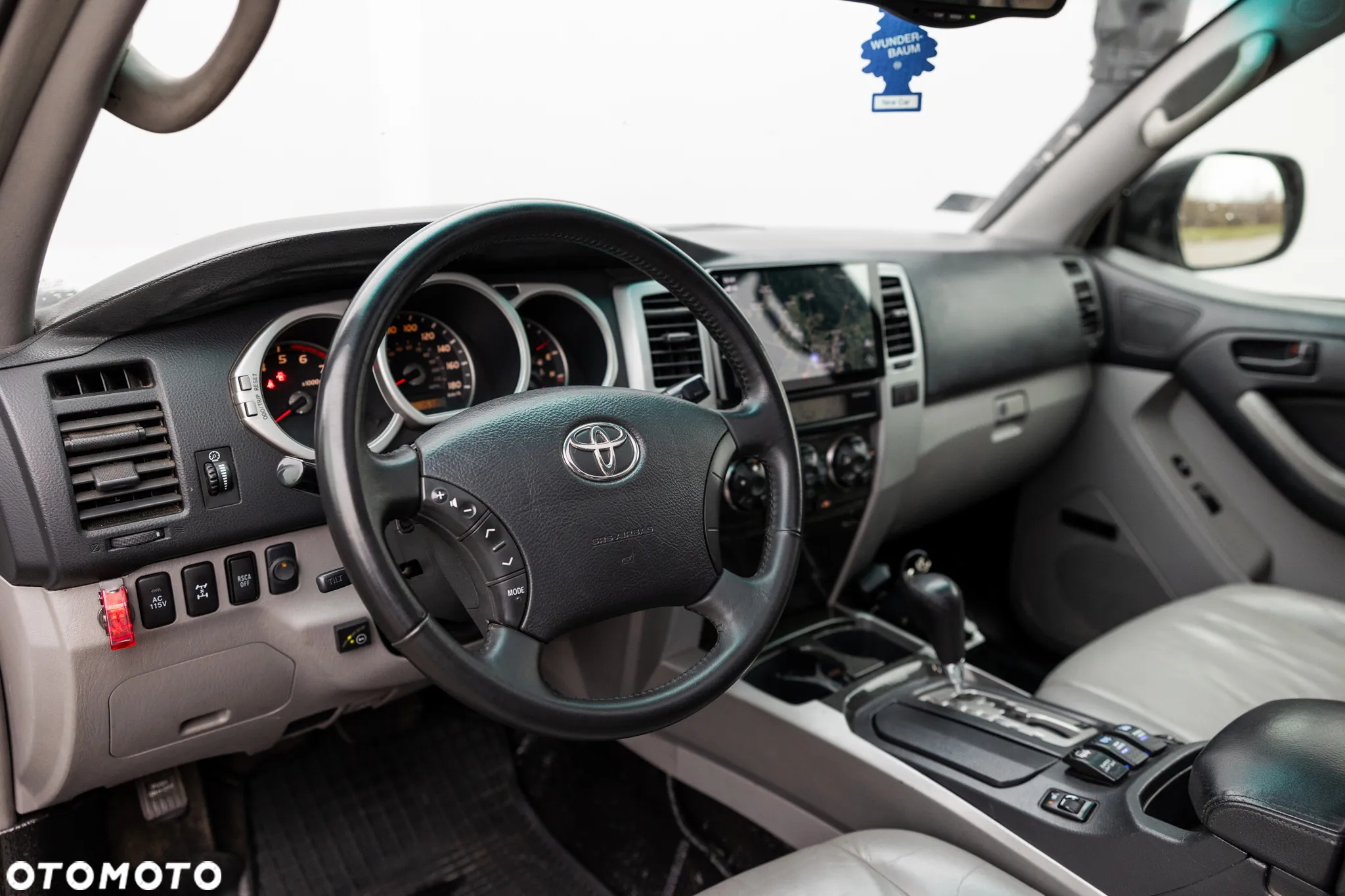 Toyota 4-Runner - 17
