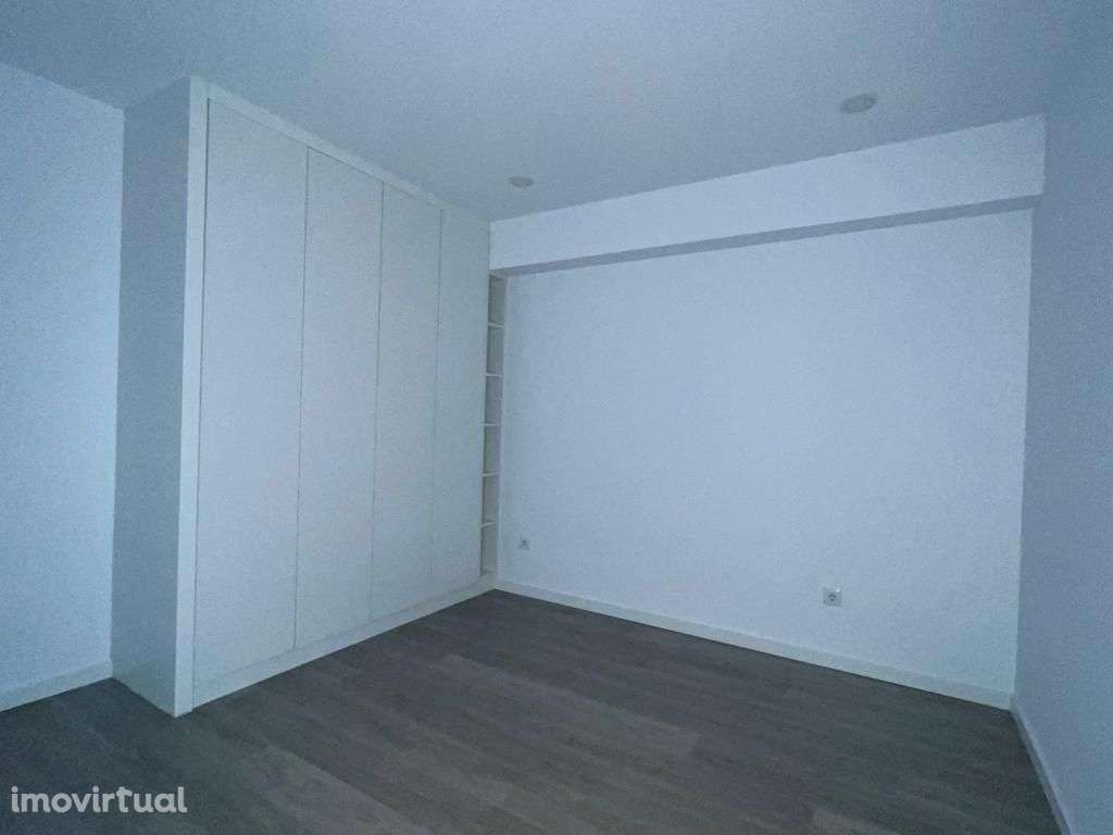 Atelier com kitchenette Equipada - Viseu - Grande imagem: 3/7