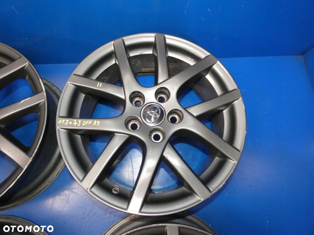 TOYOTA VERSO AVENSIS FELGI ALUMINIOWE 17'' R17 5X114.3 KOMPLET - 3