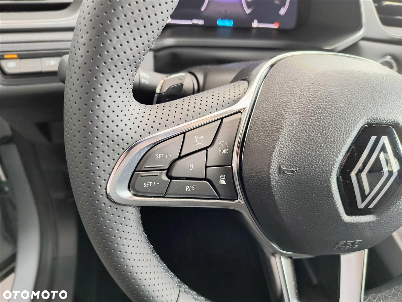 Renault Captur - 17