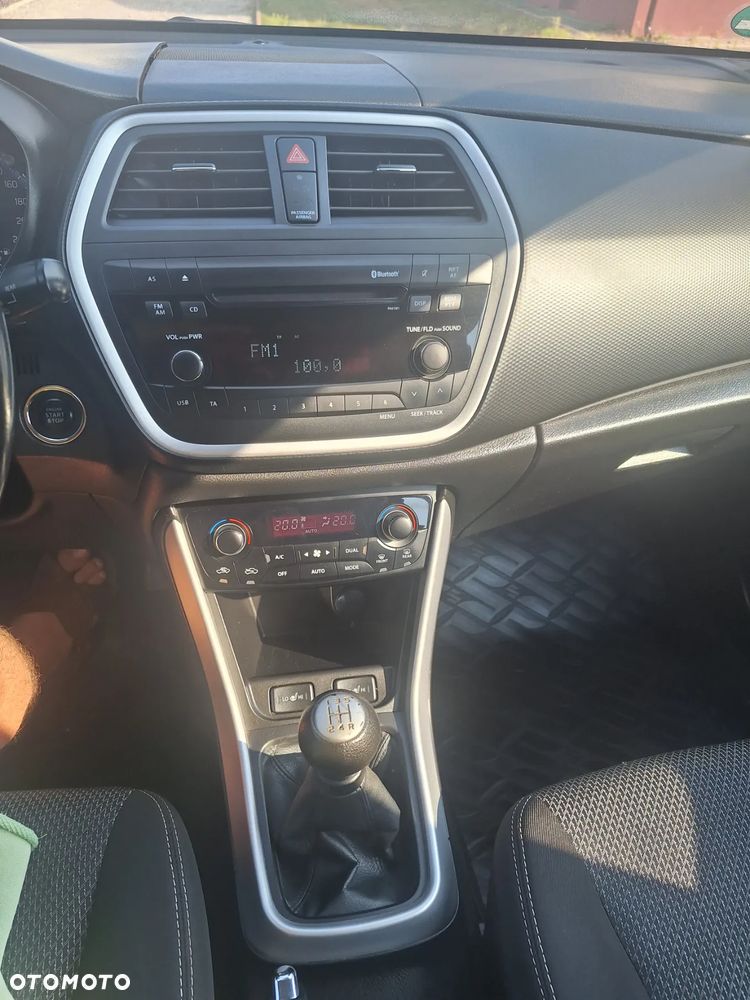 Suzuki SX4 1.6 Premium - 8