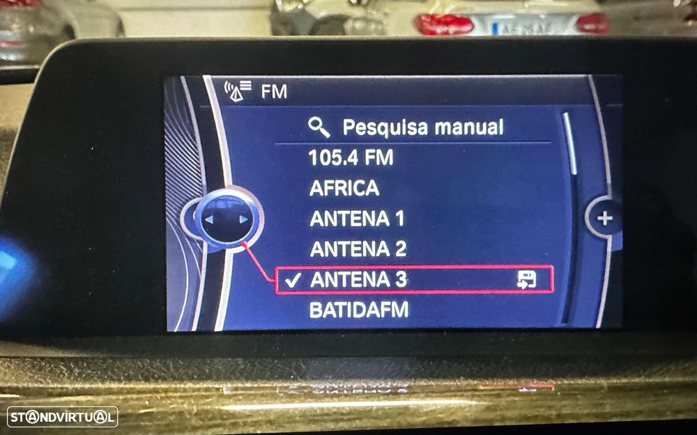 BMW 320 d Touring Auto Line Sport - 10