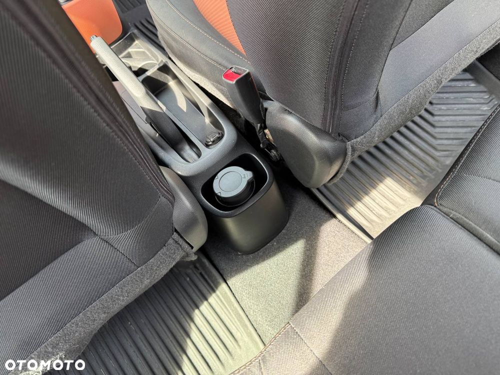Hyundai i10 - 19