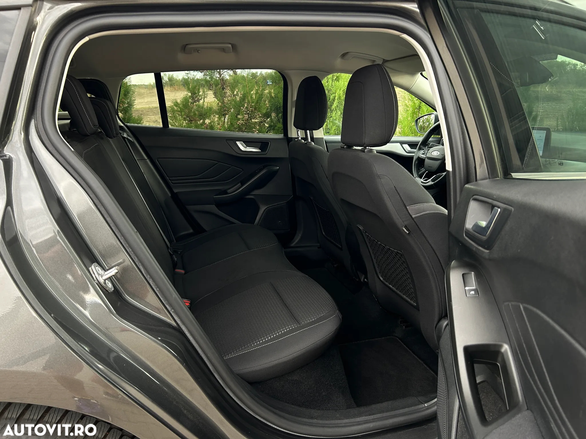 Ford Focus 1.5 EcoBlue Connected - 11