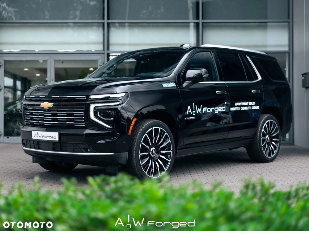 Chevrolet Tahoe - 2