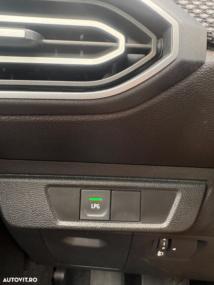 Dacia Logan ECO-G 100 MT6 Prestige - 13