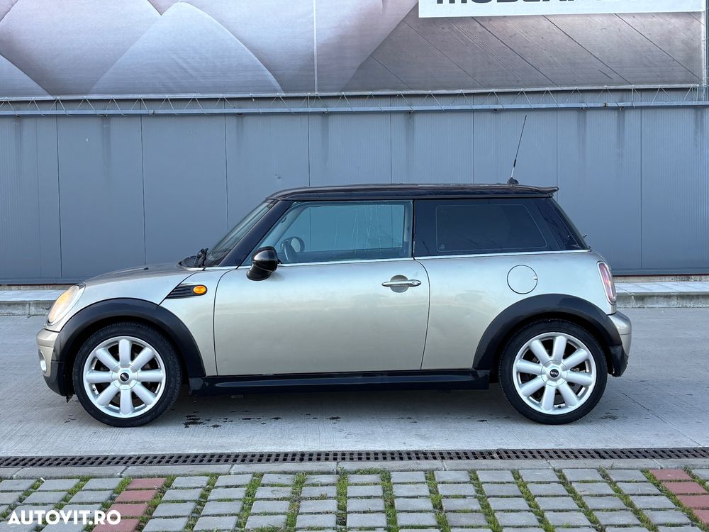 Mini Cooper Standard - 5
