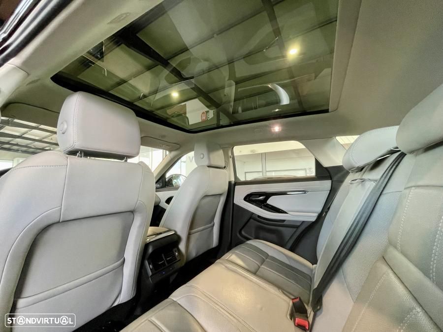 Land Rover Range Rover Evoque 1.5 P300e AWD SE Auto - 39