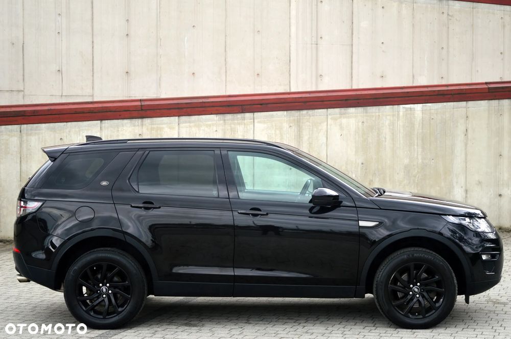 Land Rover Discovery Sport - 8