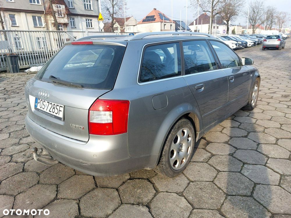 Audi A4 Avant - 8