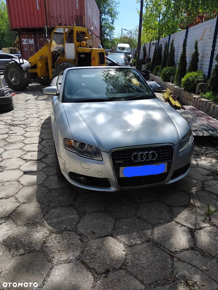 Zderzak maska błotnik audi A4 b7 cabrio