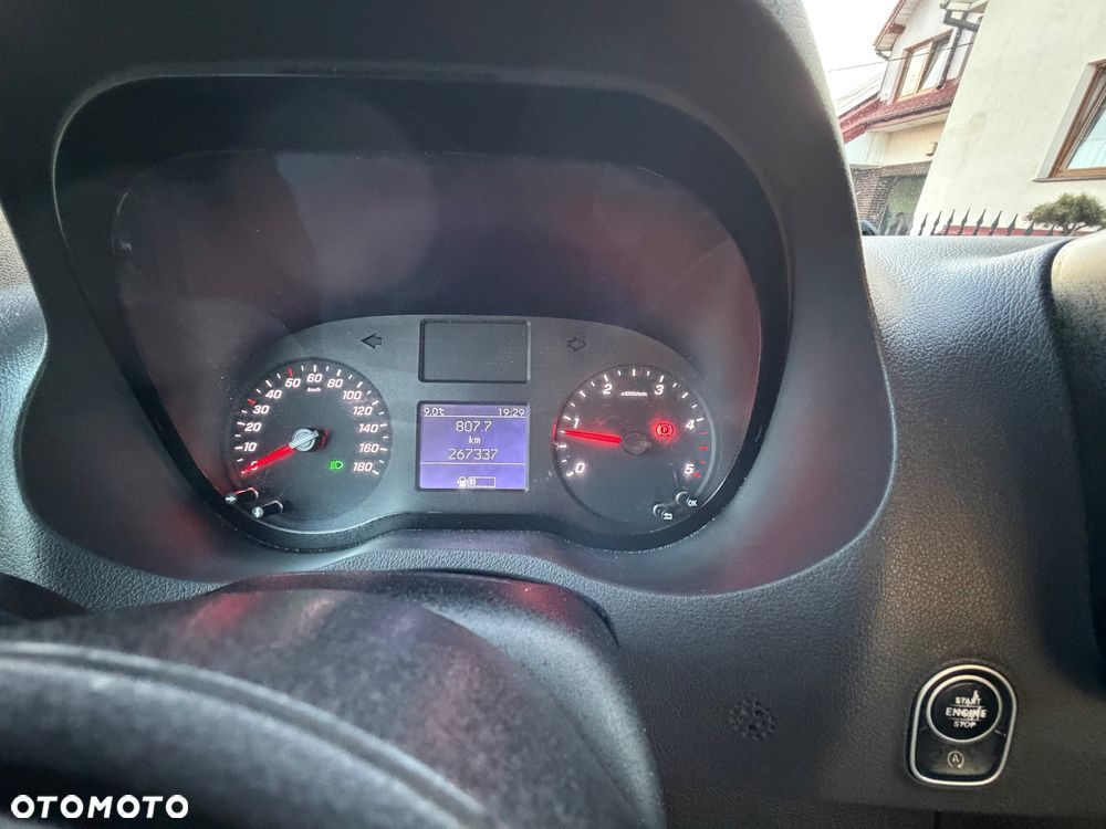 Mercedes-Benz Sprinter - 7
