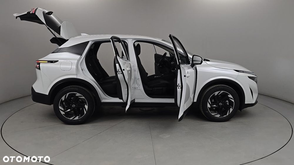 Nissan Qashqai 1.3 DIG-T MHEV N-Connecta Xtronic - 25