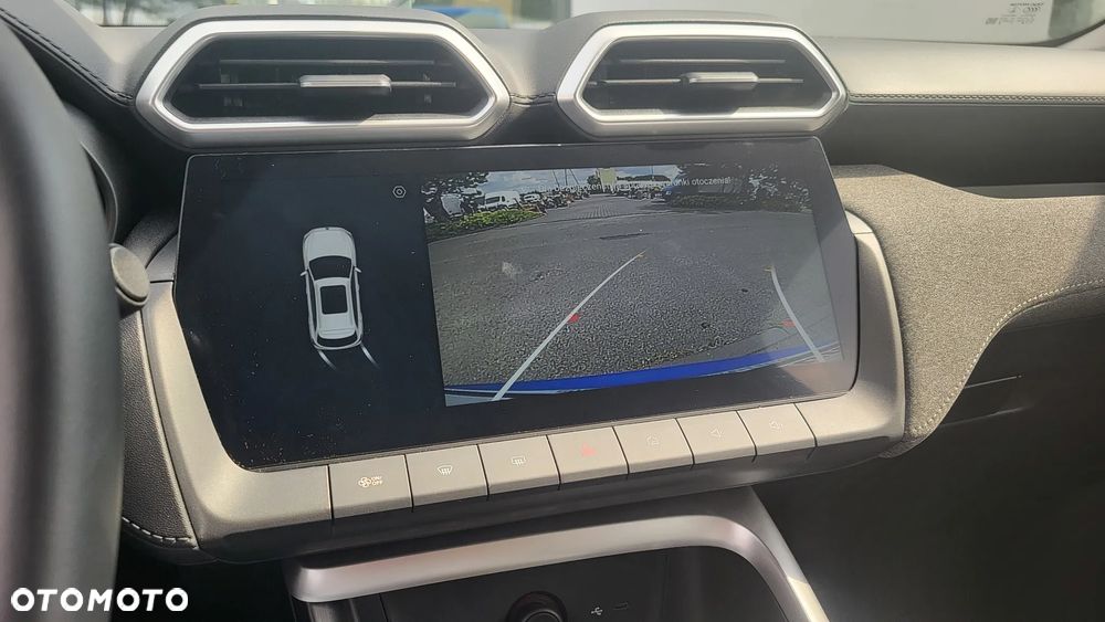 MG ZS 1.5 HEV+ Excite - 8